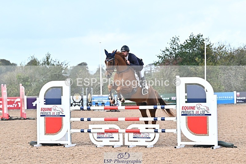 261014-123839-00440 - Cls  05 Snr Newcomers & 1.10m Open