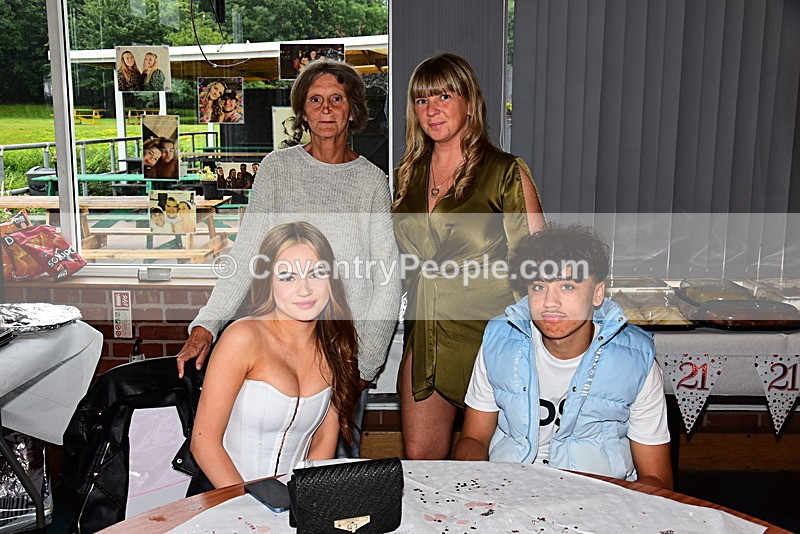 COU-042 - Courtney's 21st