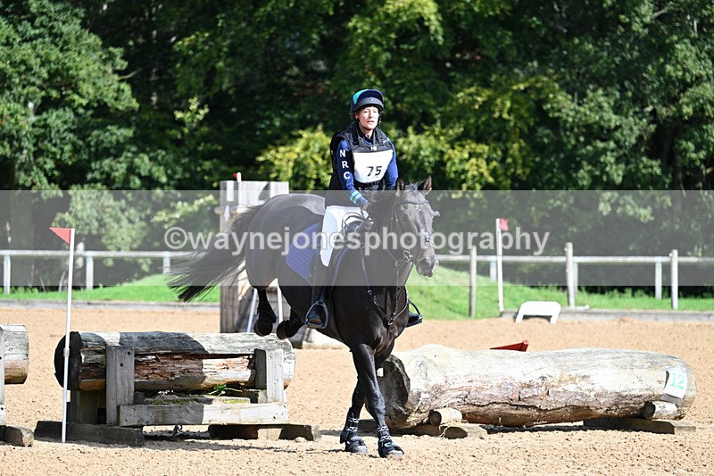 WJ7_2262 - Time 12:14 to 12:33