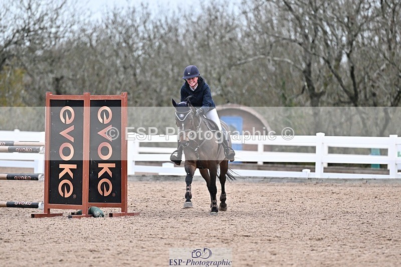 251126-144843-00745 - Cls 6 National 1.30m and 1.40m