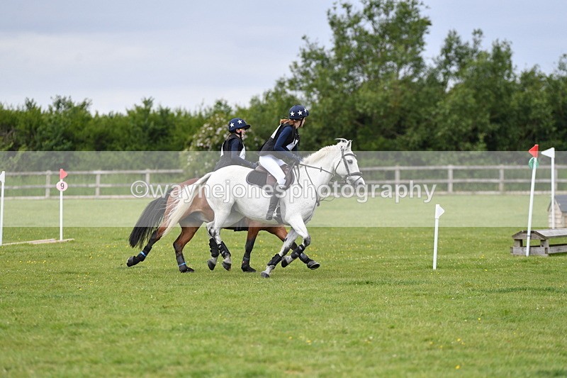 WJ5_3443 - Class 5 80cm Pairs