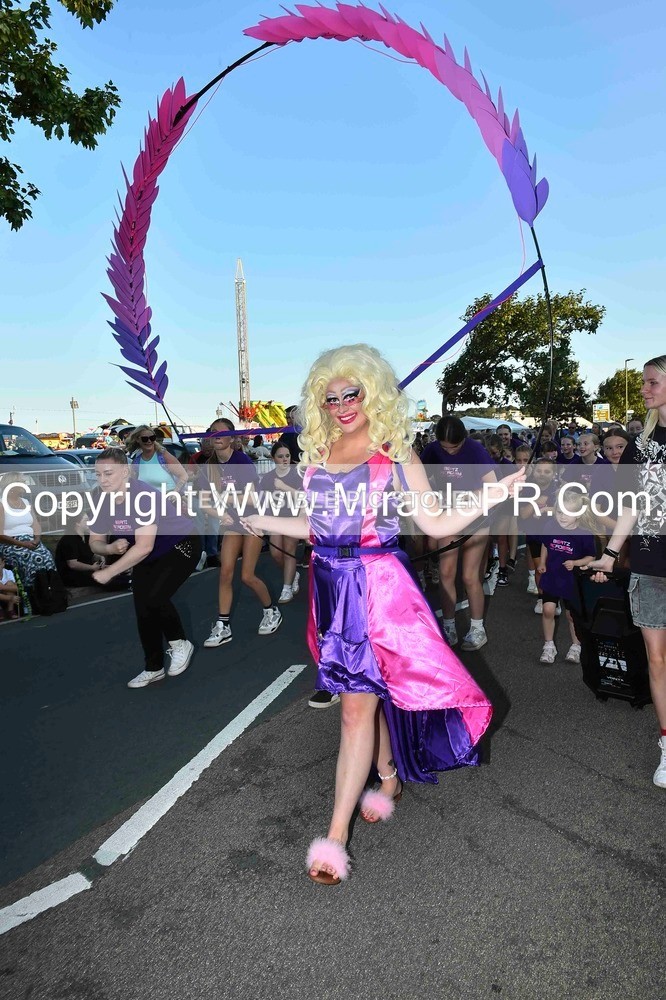 SH4_3467 - Carnival Procession.
