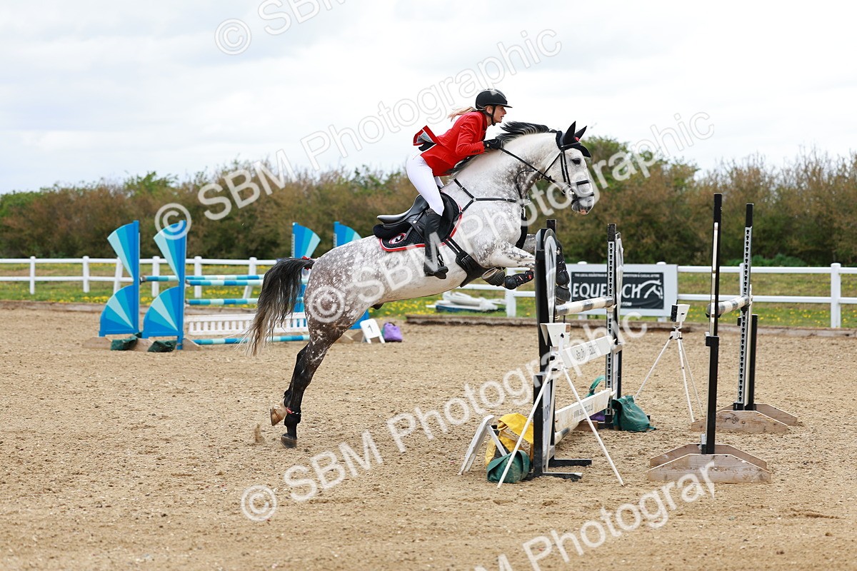 SBM_002577 - Class 11 - Senior Foxhunter - 1.20m