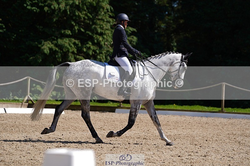 240719-152434-02631 - 114-Claire_Holiday-Diamond_Opposition