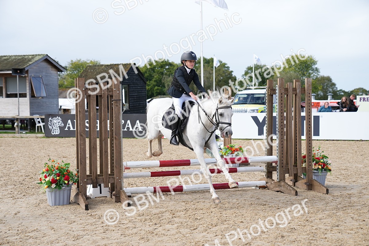 SBM_02565 - J55 - Clear Round 60cm