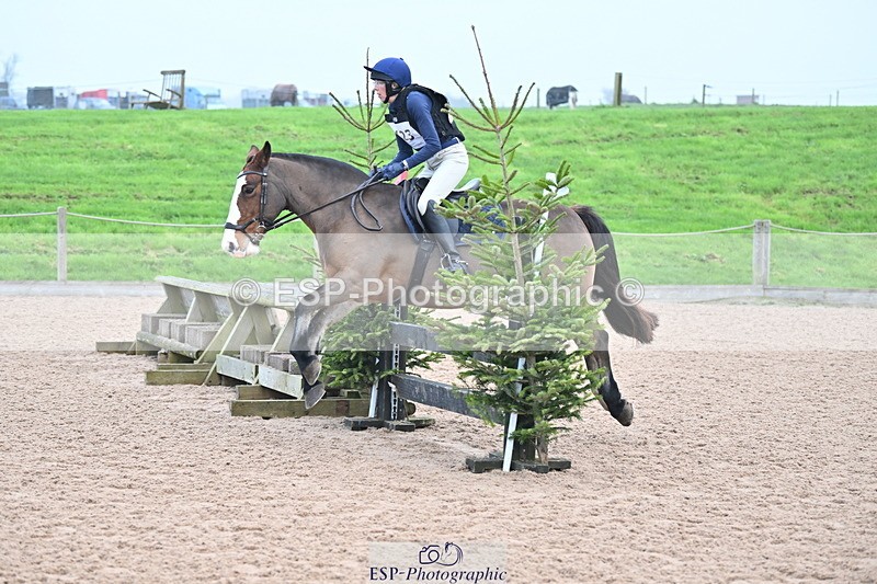 241110A-090334-00014 - 70cm