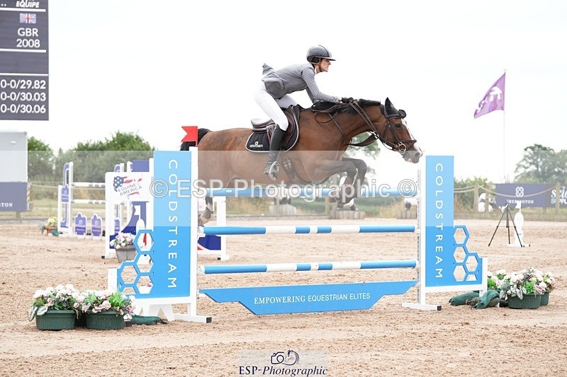 250718-113125-10036 - Cls 2, 3 Star Small Tour Break til End