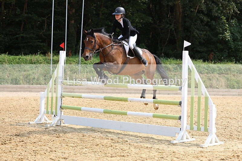 3E7A2333 - Class 7: Senior 1.05m