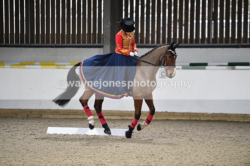 WJ5_9363 - Time 13:04 to 13:41 Fancy Dress DTM