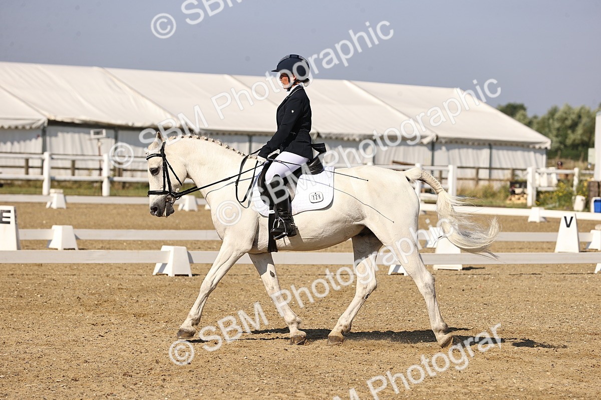 SBM_002636 - Intro 2 - Warm Up
