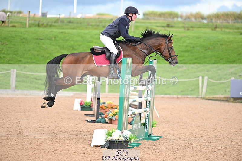 240912A-144531-02244 - Cls 5 National 1.30m Open