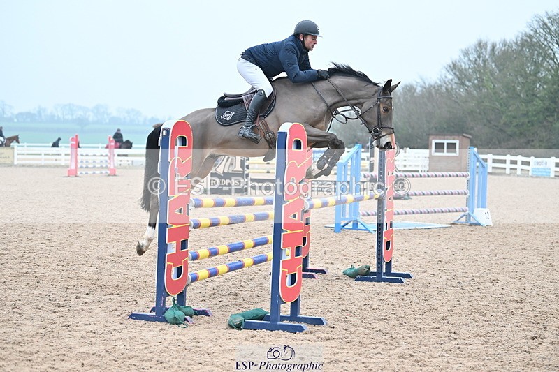 240113A-123421-02005 - Cls 12 Newcomers and 1.10m Open