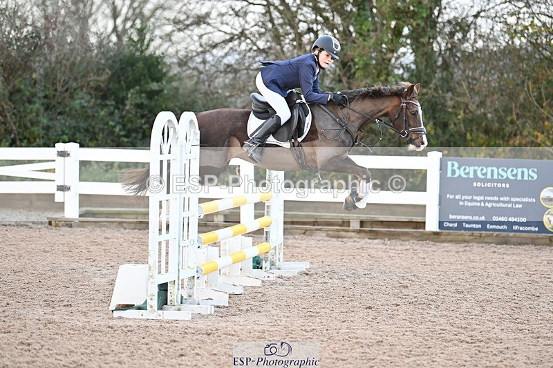 231119A-083721-04154 - Sun Cls 2 British Novice & 80cm Open