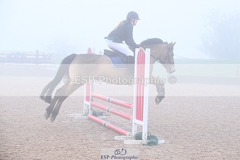 251115-100815-00397 - Cls 20+21 Club and Schools 60cm