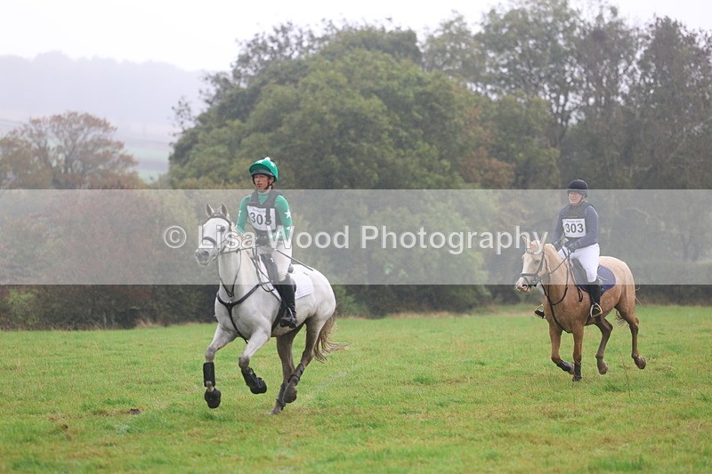 3E7A1523 - Class 3: 70cm Pairs: Half Roll Top