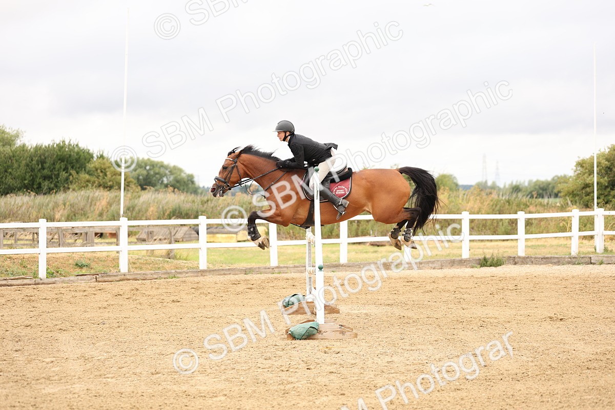 SBM_024211 - Class 7 - Senior 1.15m Open Inc National 1.15m Members Cup Qualifier