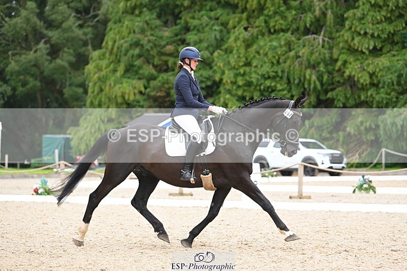 230813-165924-08527 - Cls 14 Medium Silver 16.45 to End