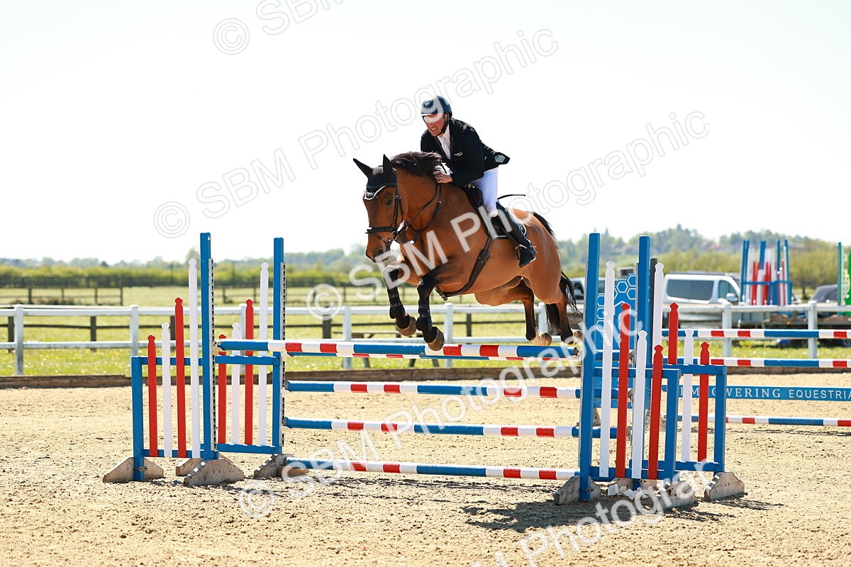 SBM_001488 - Class 4 - Senior Newcomers 1.10m