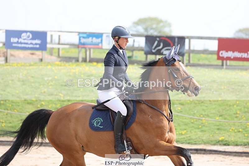 250424-105459-03301 - Cls 33 Young Horse 7yr old