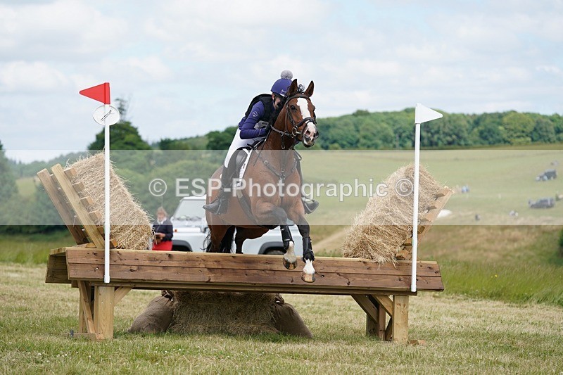 240630X-145242-9596 - 405-Georgie_Down-MIDDAY_GRACE