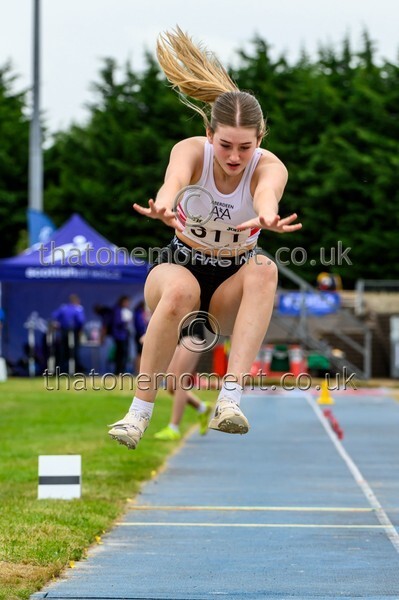 Sen25SAT-923549 - Field Female Set Two