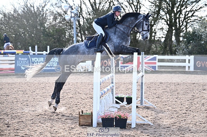 260328-135545-03959 - Cls 24 1.05m Amateur Quali