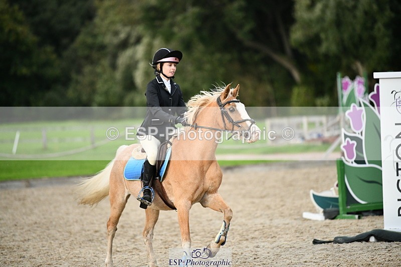 251004A-165731-02313 - Classes 10 & 11 80cm