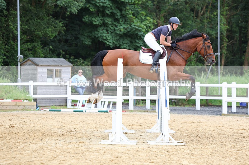 3E7A6377 - Class 8: Senior Newcomers/1.10m open