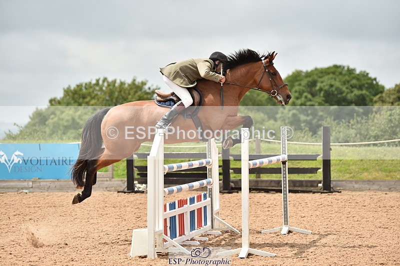 230621A-132710-00420 - Cls 6 National 1.30m