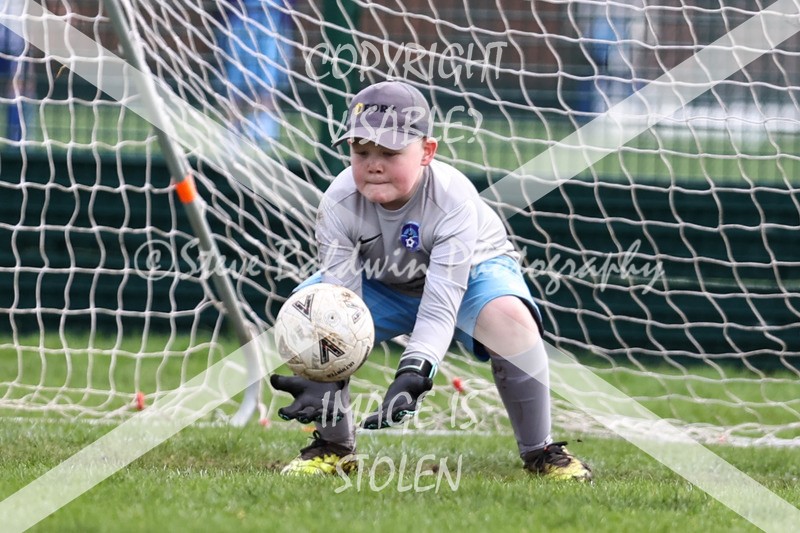 1DX30402 - 2026-03-01  FC Abbey Meads U11 Grey V Hungerford Town Juniors U11 Gladiators