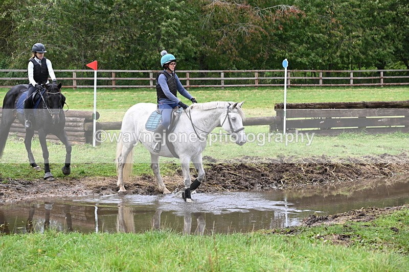 WJ6_6056 - Time at Photographer 12:41 to 13:05