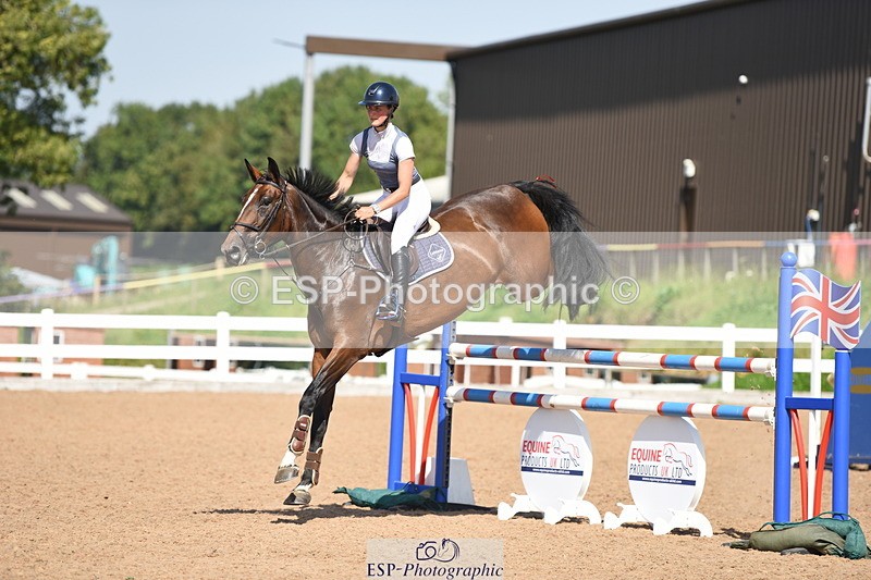 230906A-133738-00466 - Foxhunter & 1.20m Open