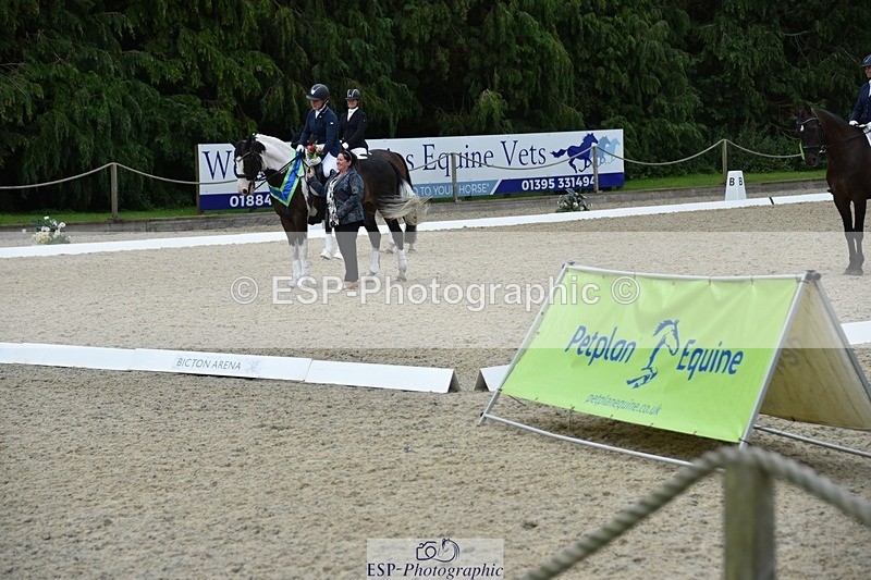 230813-163338-08281 - Elem Bronze Presentations