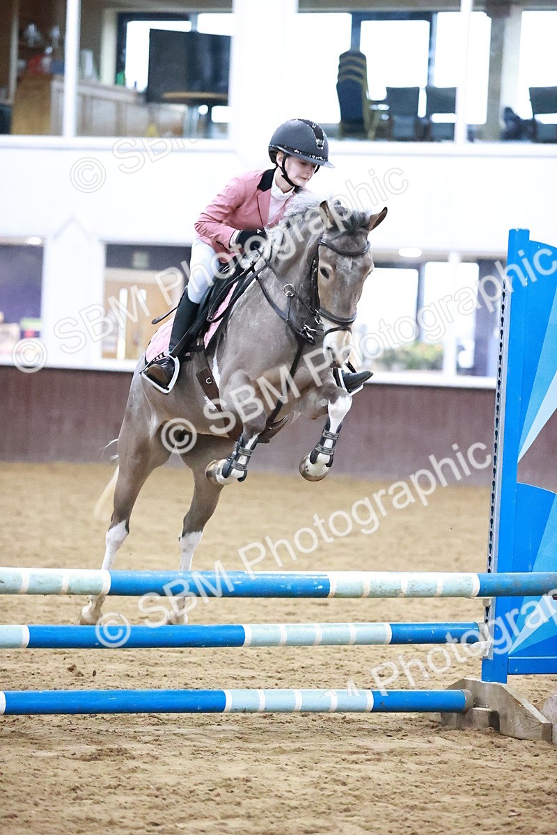 SBM_000063 - Class 1 - Pony Intro 70cm