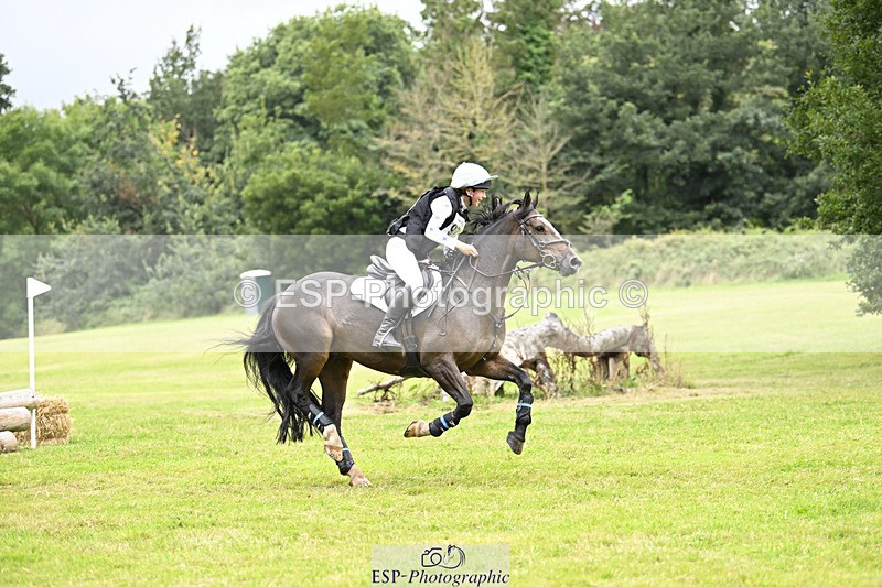 240825X-174505-38247 - 80cm XC 17.30 to End