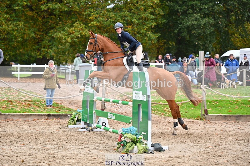 251026A-155517-26547 - G-560-Josie.Dix