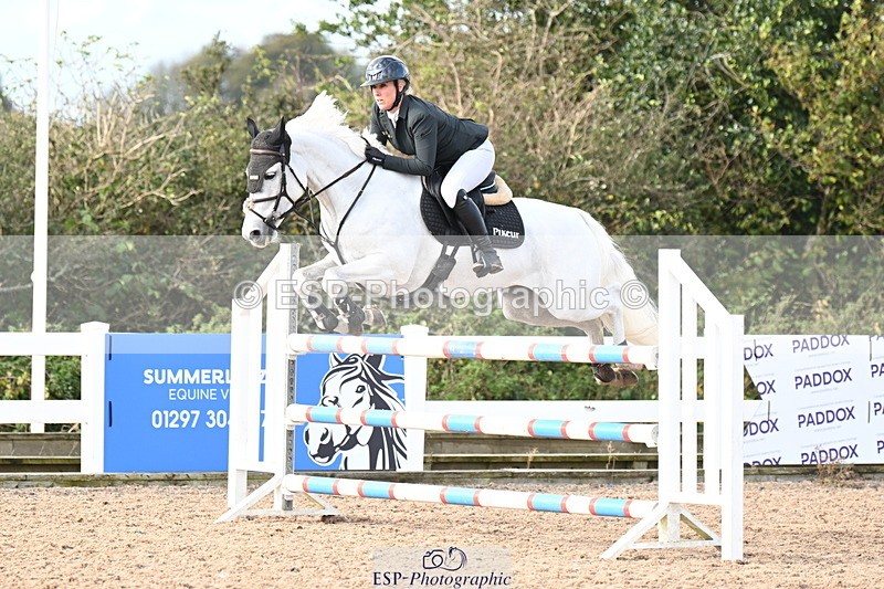 241023A-141146-00983 - Cls 4 Newcomers and 1.10m Open