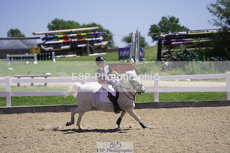 230624A-131346-01543 - Cls 24 Pony Discovery & 90cm Open