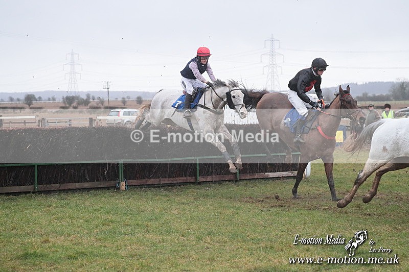 PtP 260125 556 - Cocklebarrow Point-to-Point racing with the Heythrop Hunt 26/01/25