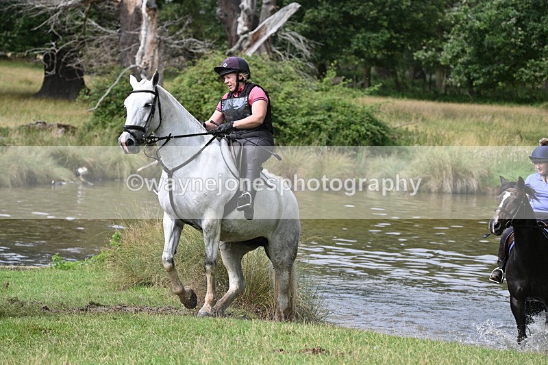 WJ7_1704 - Time at Water 10:48 to 11:13