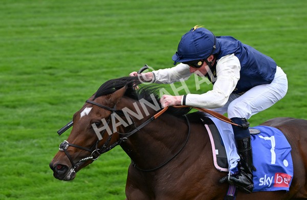 210825-011 Royal Fixation - Race 1 1.50pm Sky Bet Lowther Stakes