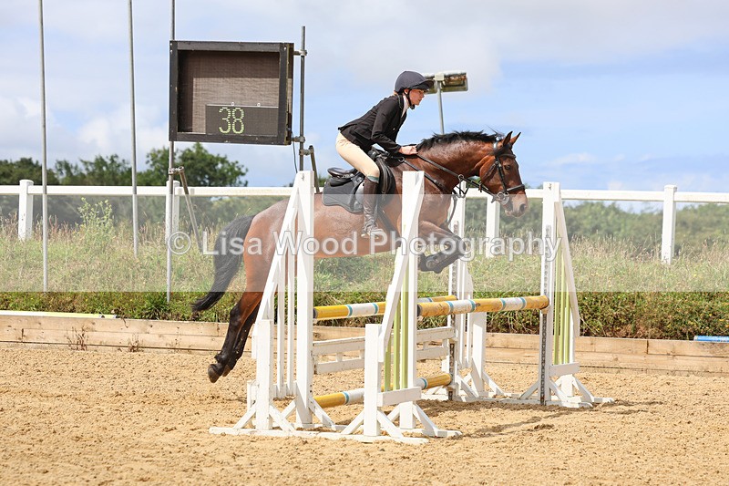 3E7A0064 - Class 9: Senior British Novice/90cm open