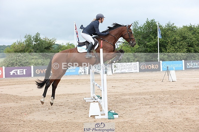 250717-105800-04121 - Cls 13, 1 Star Silver Tour Start to Break