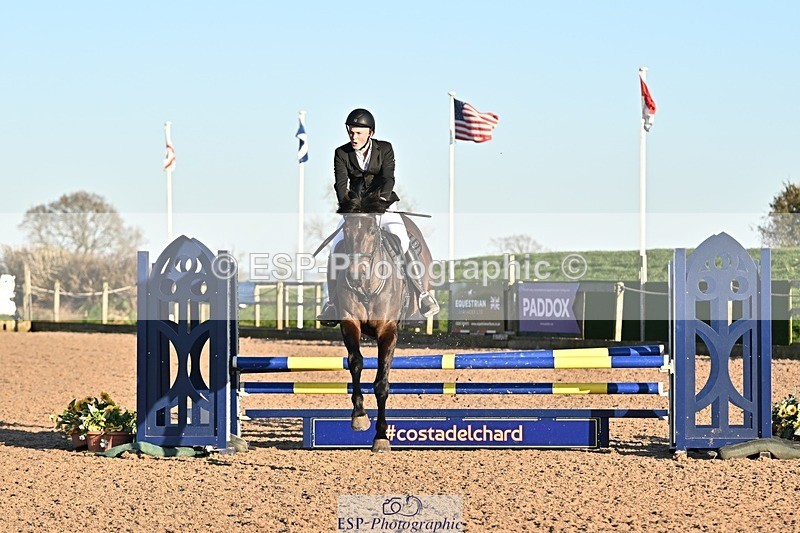 250401-183208-00697 - 80cm Classes