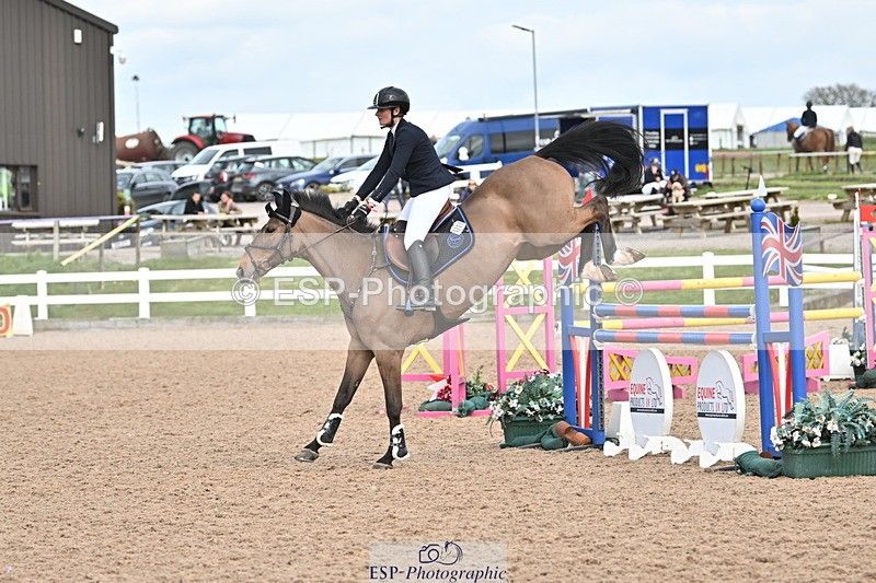 240418A-154313-04178 - Cls 17, 1 Star Silver Tour 1.20m