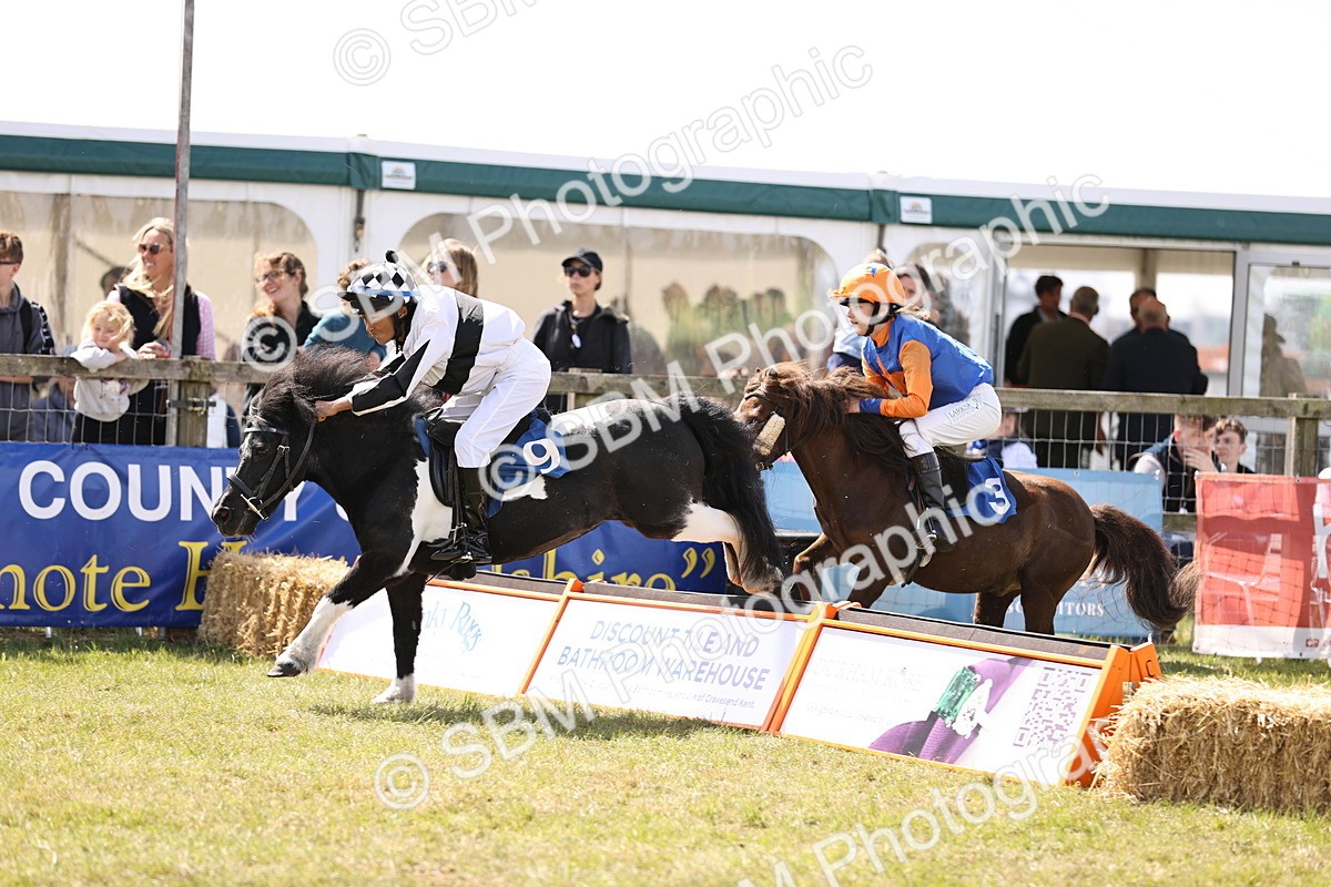 SBM_16717 - Dinky Derby