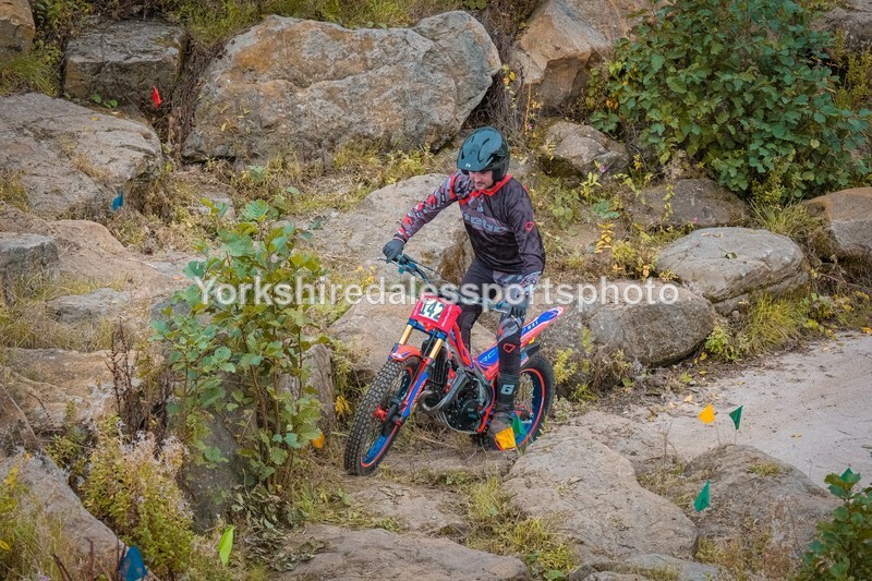 DSCF1521 - Ripon MC Summer series Main - 27/09