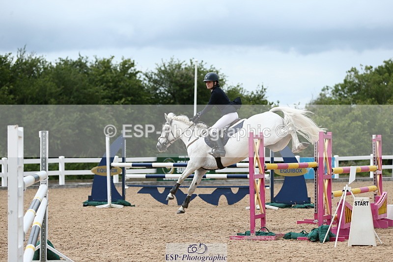 230716A-144951-04065 - Class 25a Pony Fox & 1.10 Open