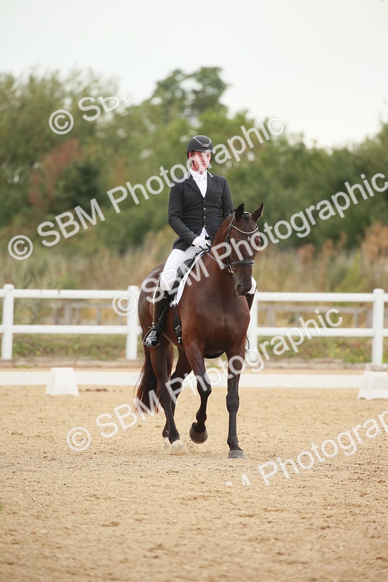 SBM_005243 - Class 4 - Medium 6 - 14.40-15.28