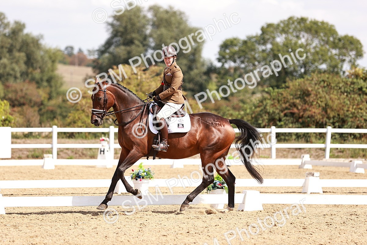 SBM_018424 - Class 17 - Novice 6